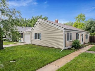 140 Heathgate Rd, Montgomery, IL 60538