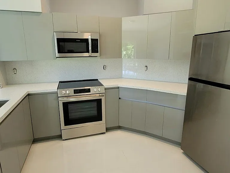 10250 SW 173rd Ter — Photo 7
