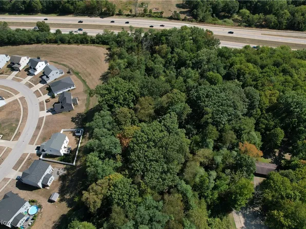 280 Woodside Ln, Tallmadge, OH 44278