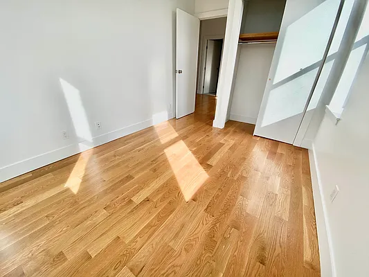 Rented by Papp Realty | media 9