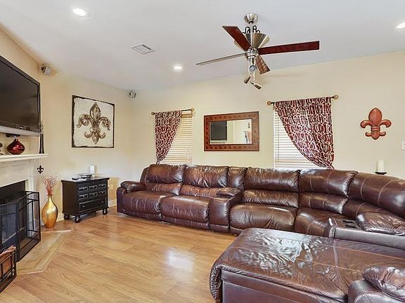 3rd image of 2731 Tealwood Dr