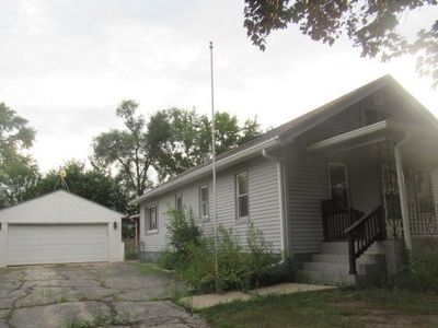 610 Barry Rd, Rockford, IL, 61109