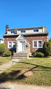 363 Clarendon Road, Uniondale, NY, 11553