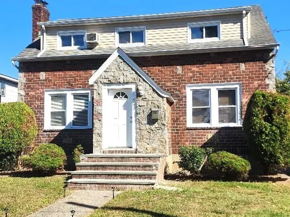 363 Clarendon Rd, Uniondale, NY 11553