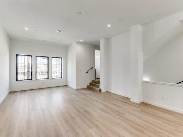 1755 Novela Way, Dallas, TX 75215