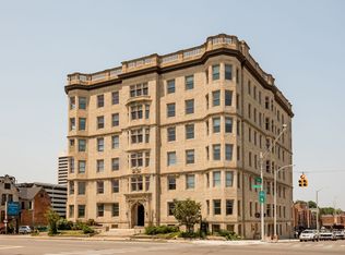 Palms, Detroit, MI 48207