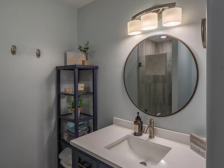 340 Castle Ridge Dr — Photo 14