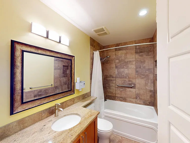 502 Silvercreek Close NW — Photo 8