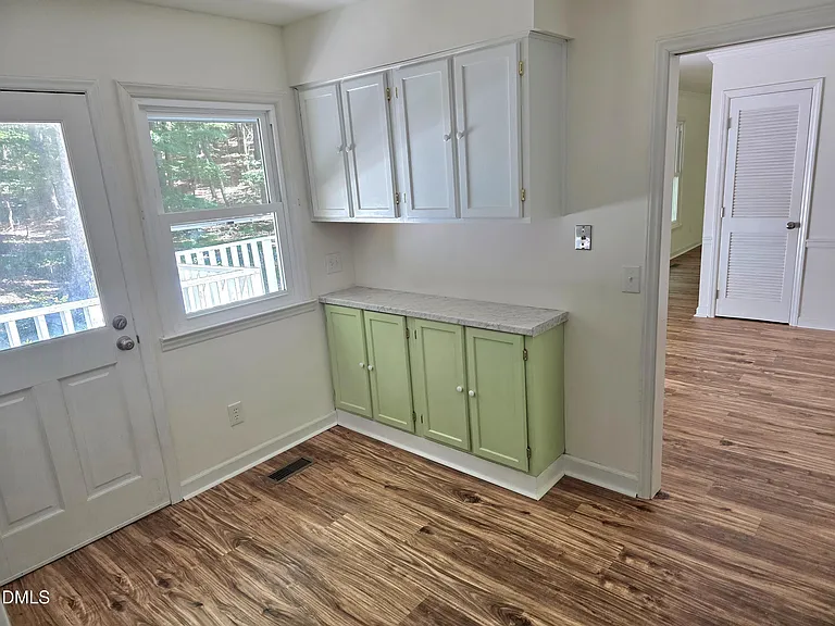 223 Forbush Mountain Dr — Photo 8