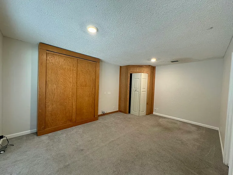 4226 Dorman Rd — Photo 10