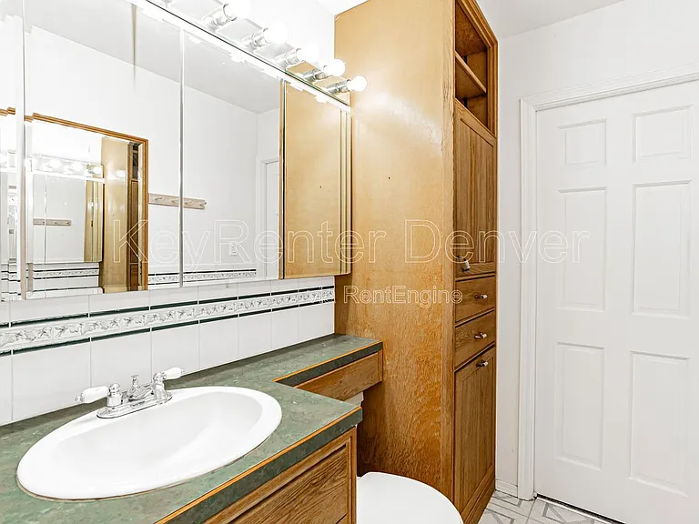 400 Lily Ln — Photo 19