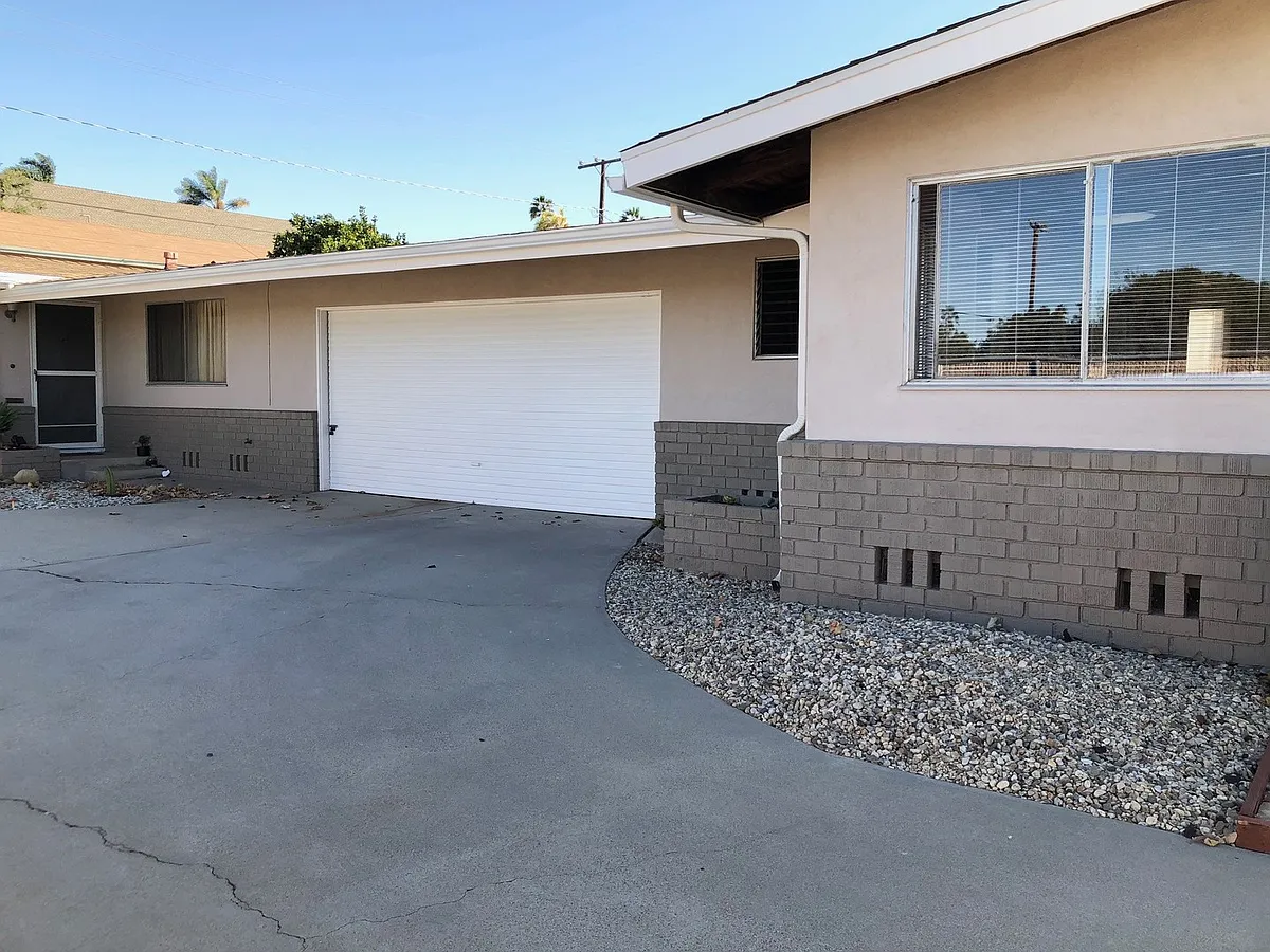 Building Photo - 3255- 3257 San Pablo
