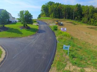 13 Ridgewood Dr, Mc Donald, PA 15057