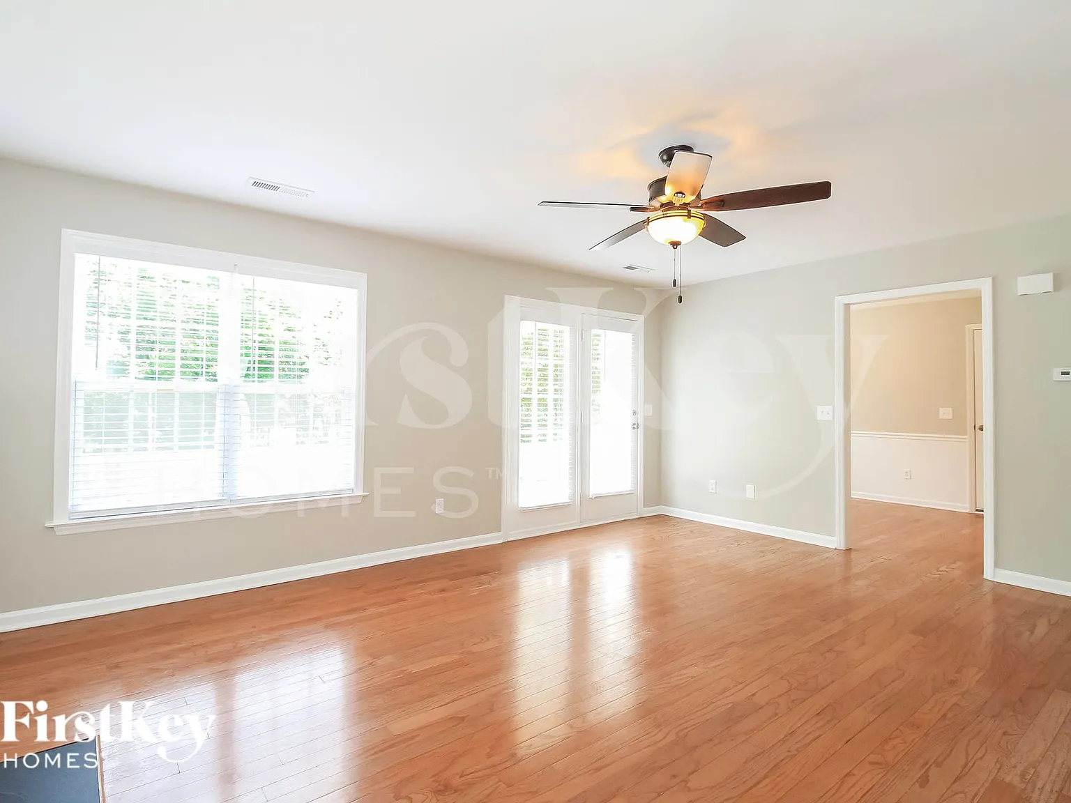 3 bed, 2.5 bath, 1678 sqft, $2,230 — Photo 4