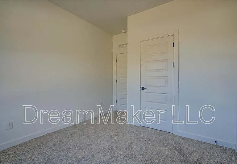203 Hope Ave — Photo 28