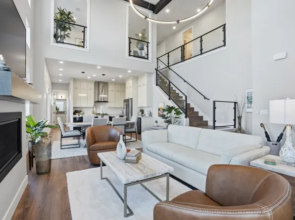 2011 E Beverly Dr, Holladay, UT 84117
