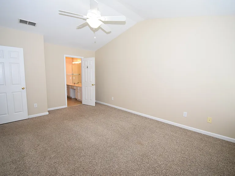 3322 Elizabeth Glen Dr — Photo 22
