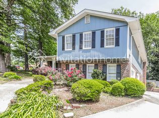 631 Shannon Green Cir SW, Mableton, GA 30126