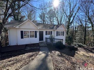 265 Pine Valley Dr, Athens, GA 30606