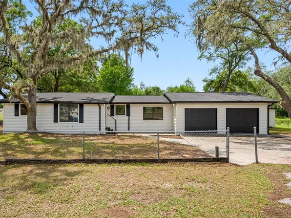 6314 Mosswood Dr, Seffner, FL 33584