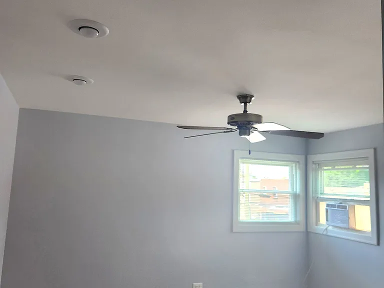 5905 W Higgins Ave #2W — Photo 6