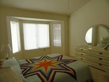 4th image of 9413 Gold Mountain Dr