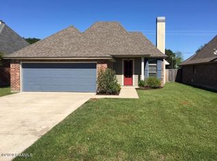 206 Bentgrass Dr, Lafayette, LA 70508