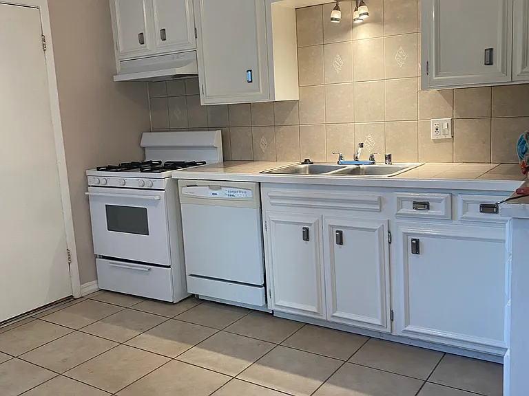 870 Kentucky St #2 — Photo 8