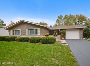 409 Harmony Dr, North Aurora, IL 60542