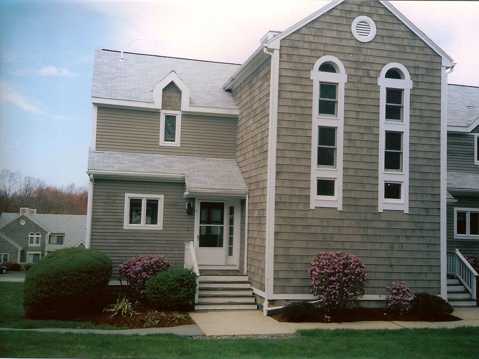 Front view of townhouse.