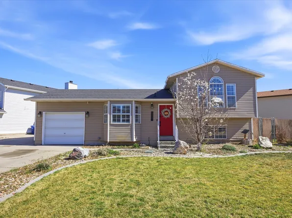 6831 S Fox Ridge Way, West Jordan, UT 84081