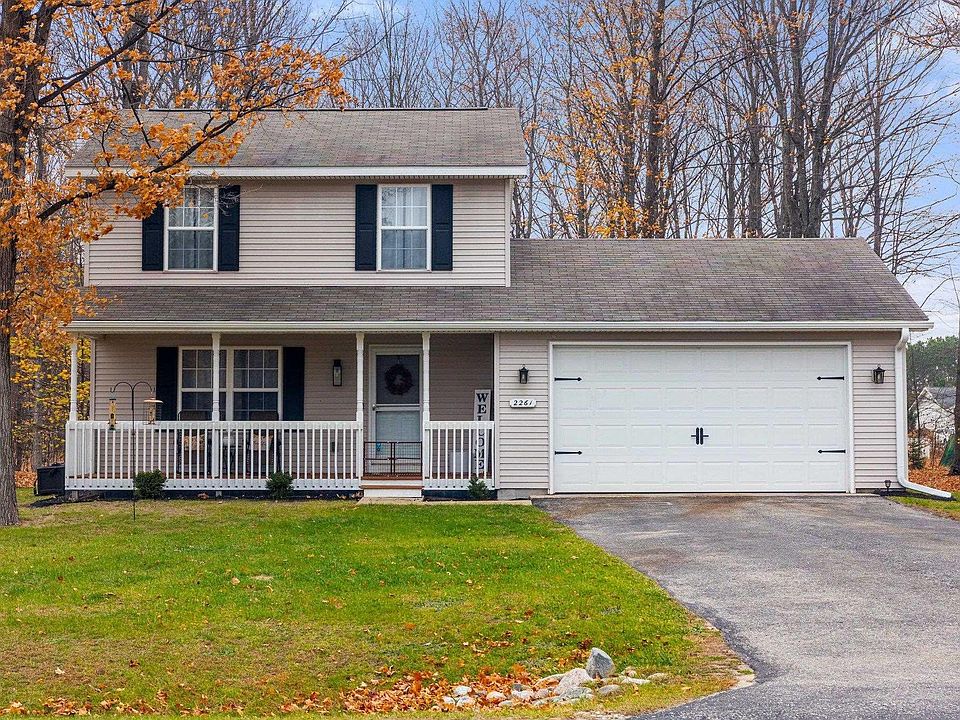 1st image of 2261 Grouse Dr