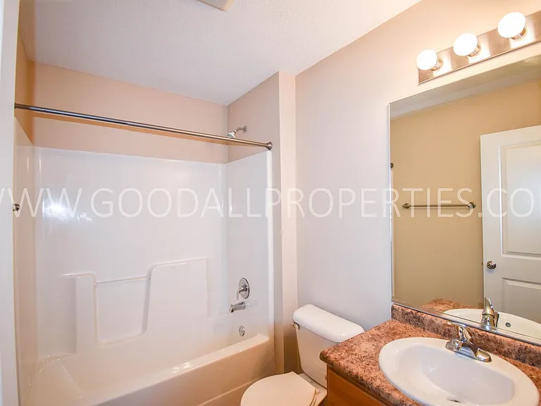 4315 152nd Ct — Photo 13