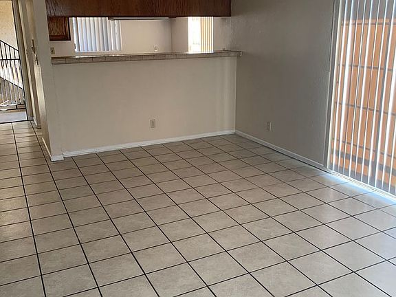 4th image of 1050 Gladys Ave #1