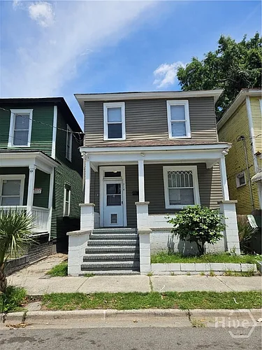 714 W 38th St Photo 1