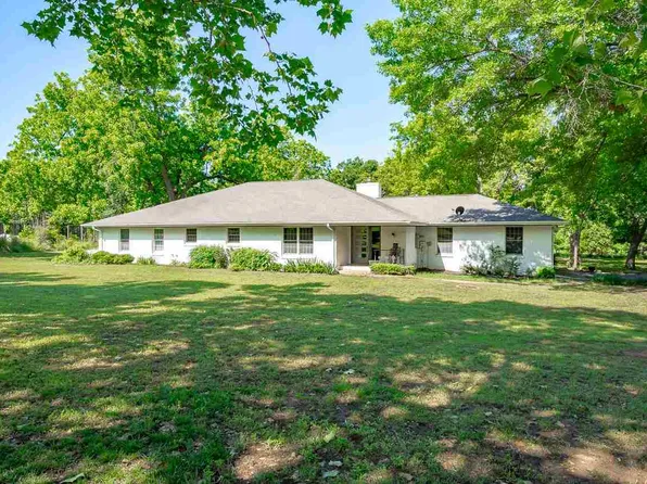 34 Yellow Brick Dr, Stillwater, OK 74074