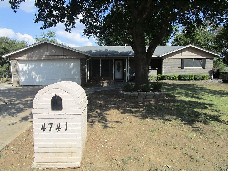 1st image of 4741 Forest Wood Dr