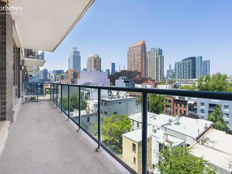 5-49 Borden Ave #F7 — Photo 4