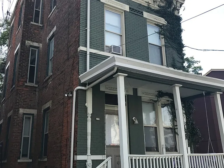 225 Fosdick St — Photo 23