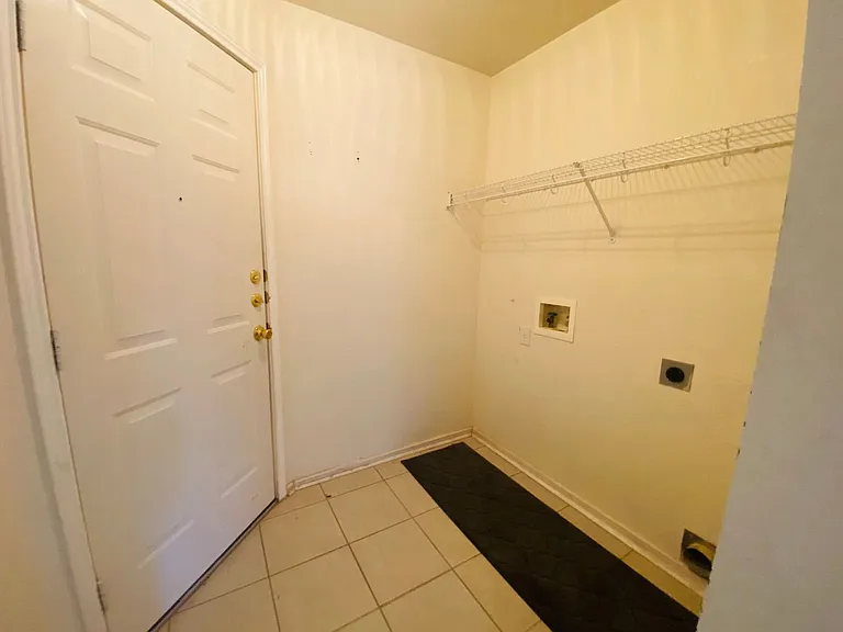 2501 Willow Way — Photo 25