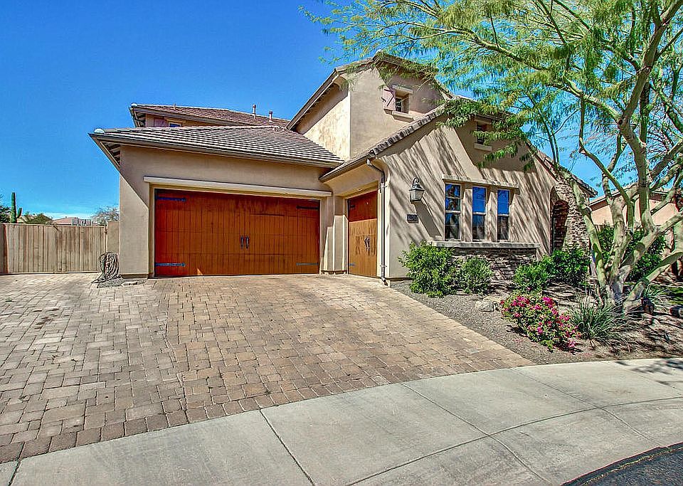 1st image of 28626 N 68th Dr