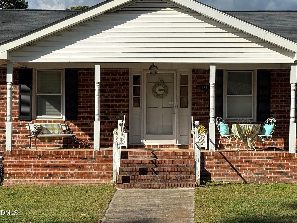 1st image of 141 Forest Ln