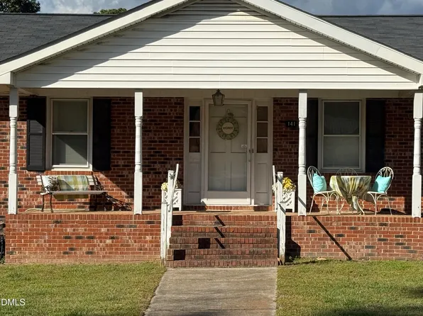 141 Forest Ln, Wendell, NC 27591