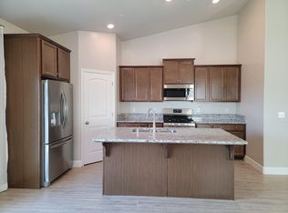 6019 E Laurel Ave, Fresno, CA 93727