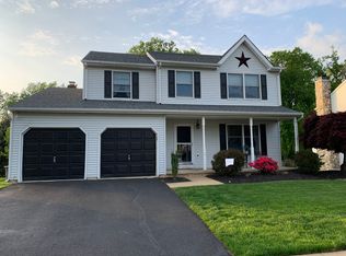 714 Highpointe Cir, Langhorne, PA 19047