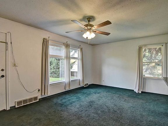 3rd image of 2928 E Liberty Ave