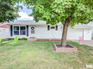 538 Green Ct, Colona, IL 61241