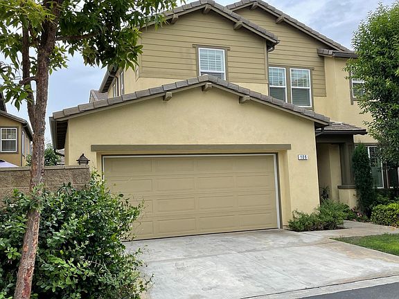 2nd image of 106 E Santona Ct