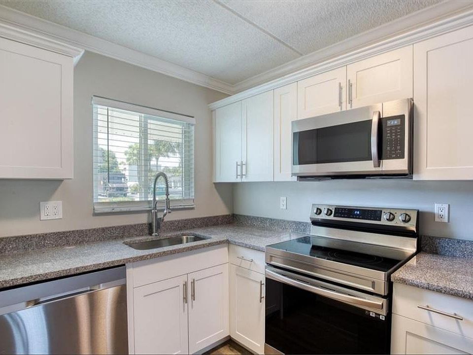 1st image of 55 Vining Ct #1010
