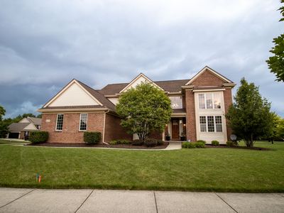 2259 Hidden Forest Dr, Grand Blanc, MI, 48439